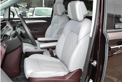 Sala á Buick GL8 dregst saman