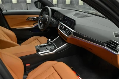BMW kynnti nýja breytta útgáfu af BMW 330i.