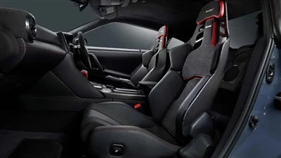 Nissan GT-R hefur verið endurhannaður aftur. Hversu lengi er hægt að selja R35?